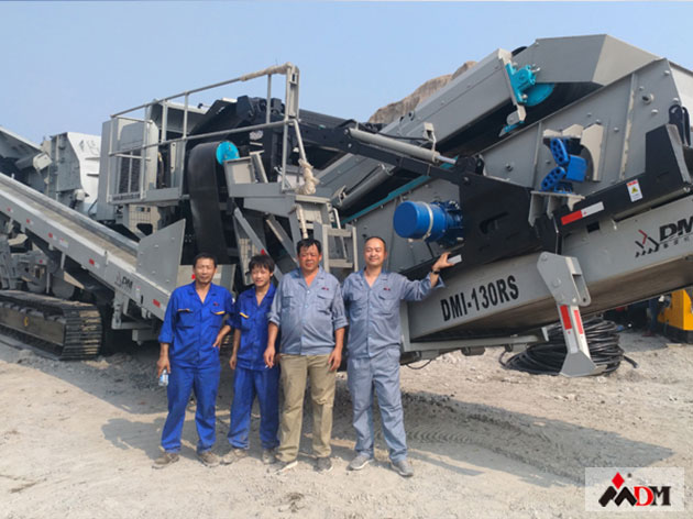 四川西昌時(shí)產(chǎn)150噸硬質(zhì)巖移動(dòng)破碎生產(chǎn)線